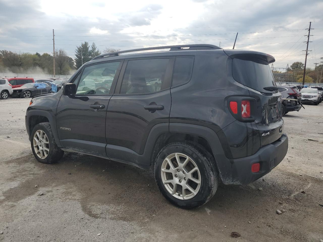 VIN ZACNJBBB2LPL00003 2020 JEEP RENEGADE no.2