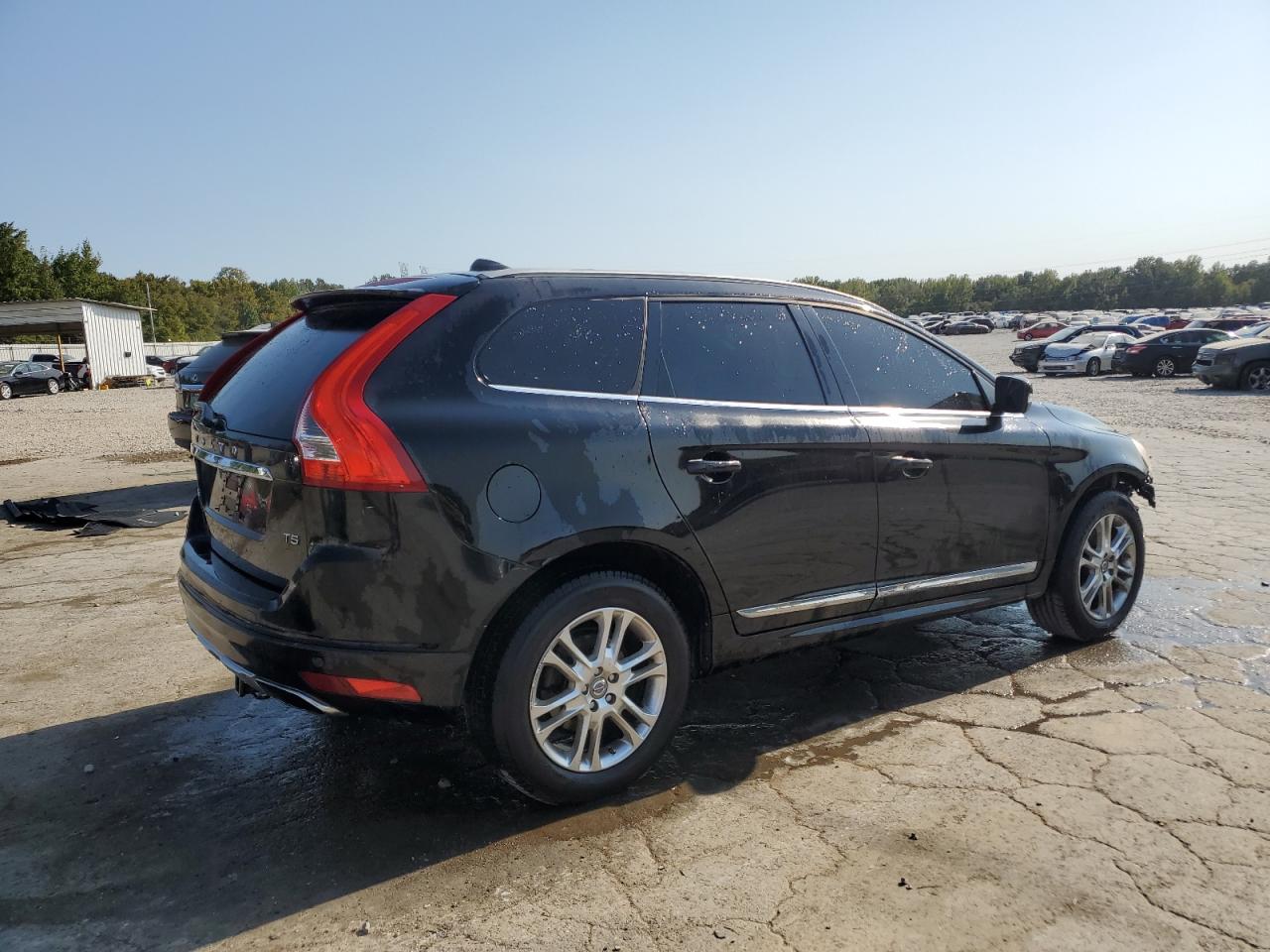 2015 Volvo Xc60 T5 Premier+ VIN: YV440MDC4F2570848 Lot: 75223344