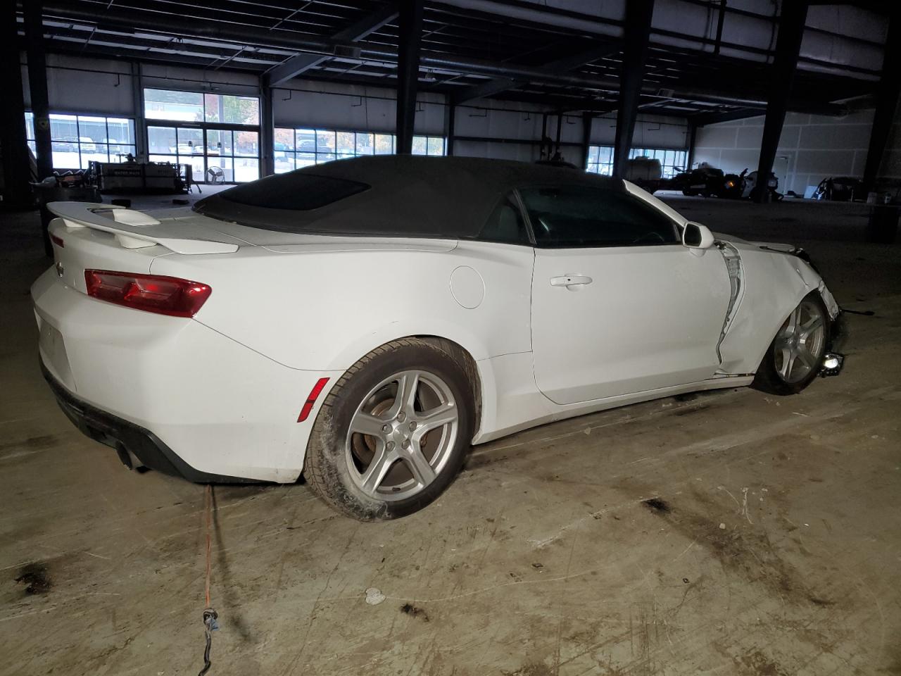 1G1FB3DX4J0122190 2018 Chevrolet Camaro Lt