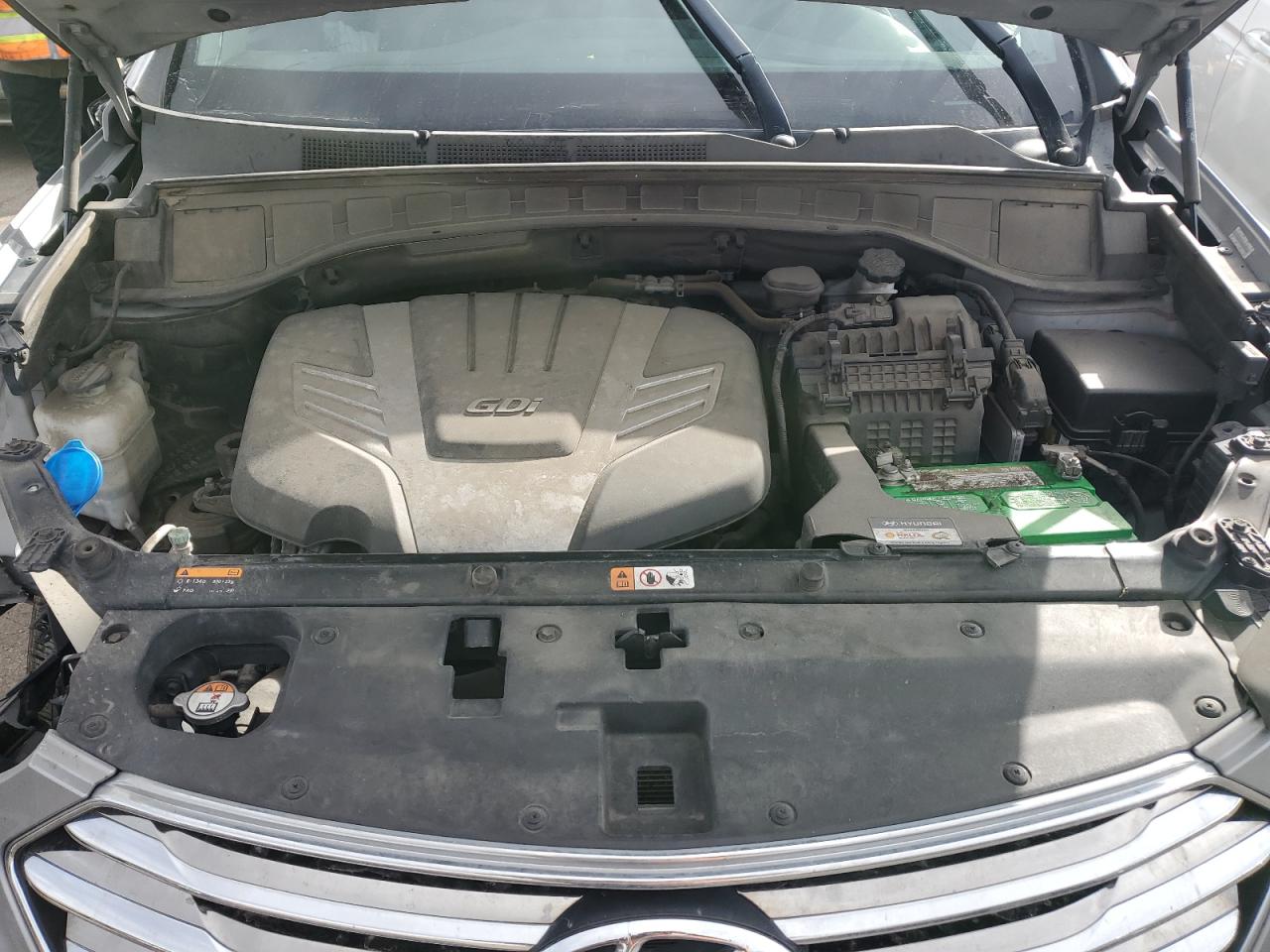 2013 Hyundai Santa Fe - Image 12