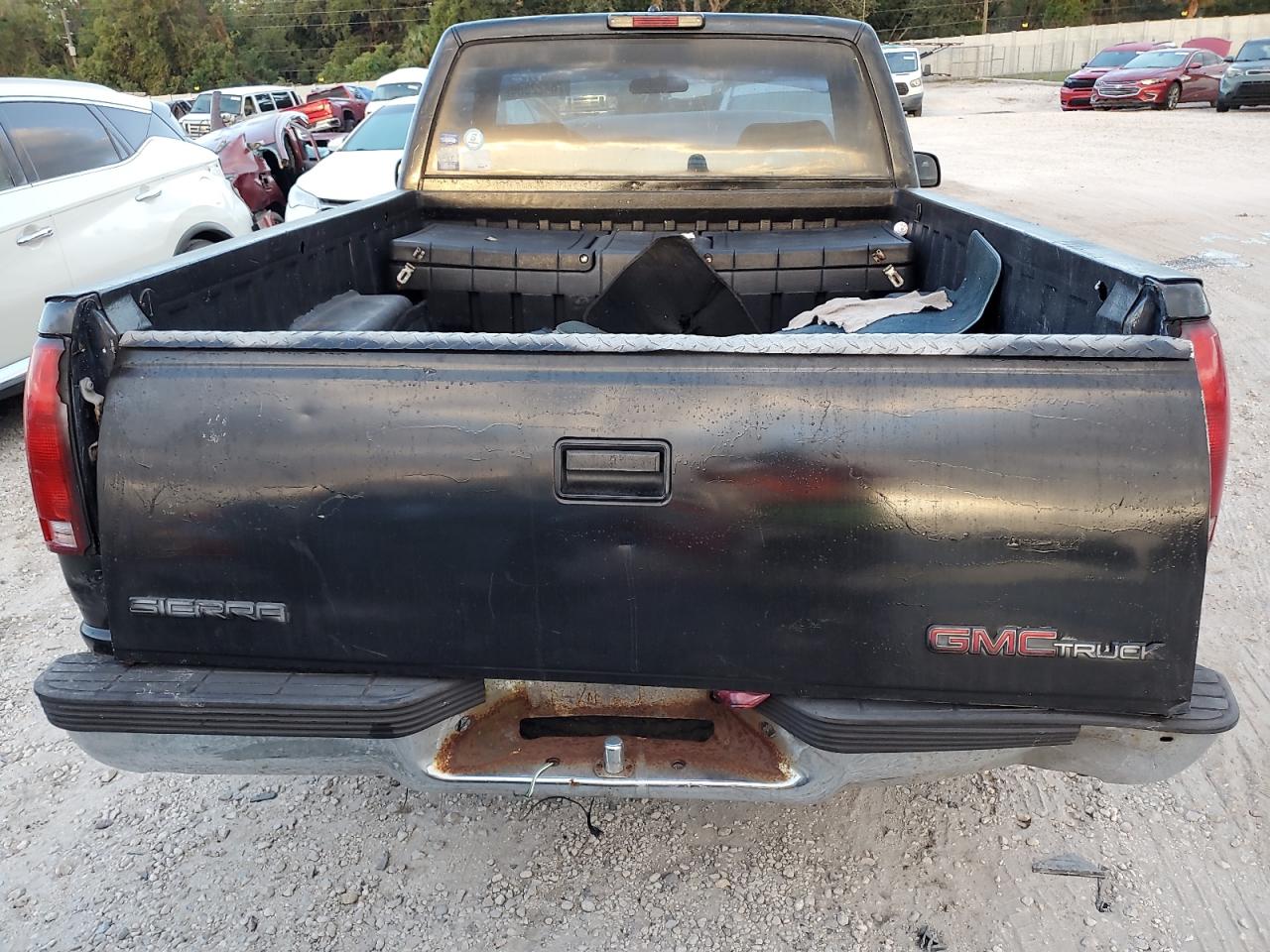 1994 GMC Sierra - Image 6