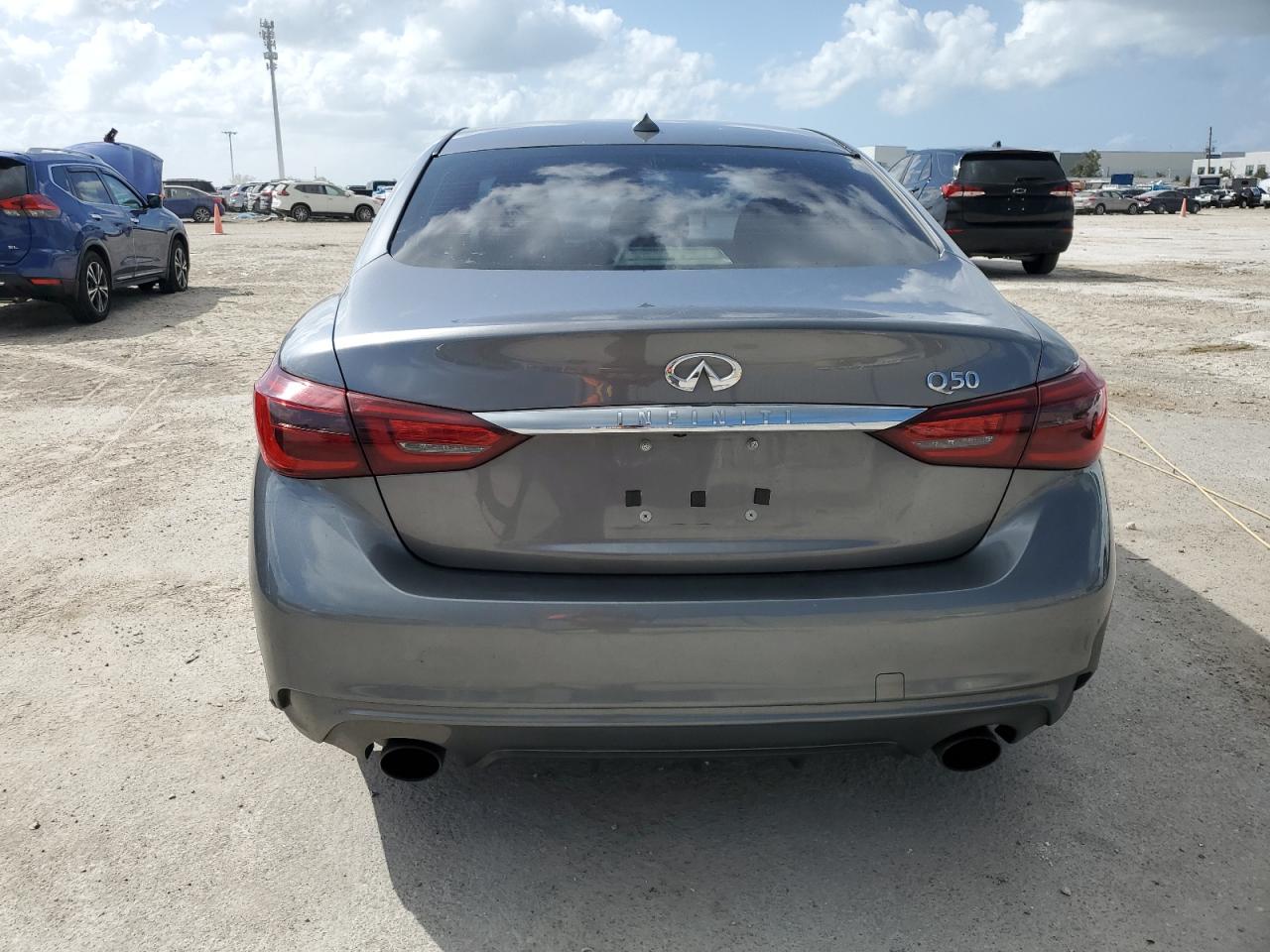 2018 Infiniti Q50 Luxe VIN: JN1EV7AP9JM355208 Lot: 76044184