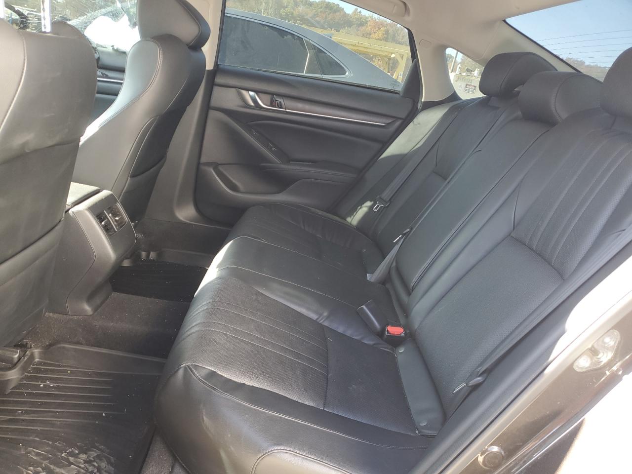 2018 Honda Accord - Image 8