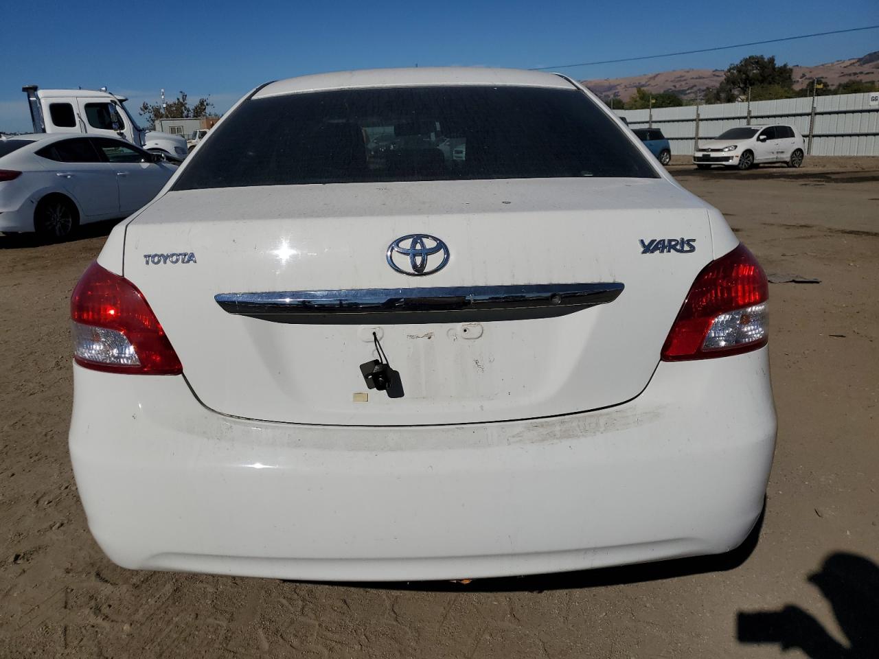 2011 Toyota Yaris VIN: JTDBT4K3XBL003259 Lot: 77622284