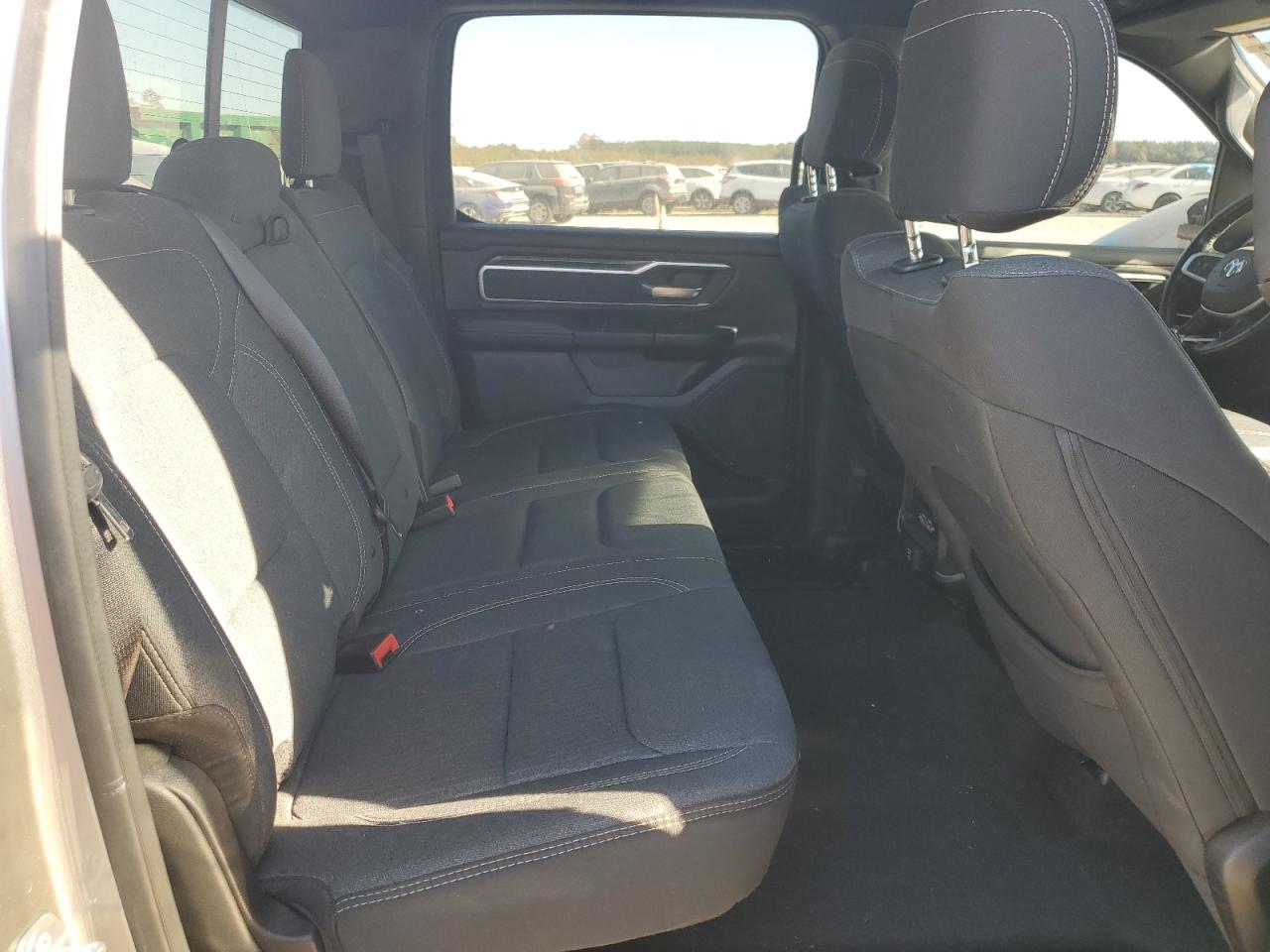 2020 RAM 1500 - Image 10