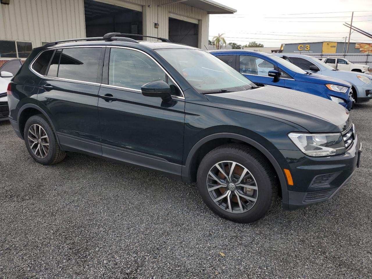 2019 Volkswagen Tiguan - Image 4