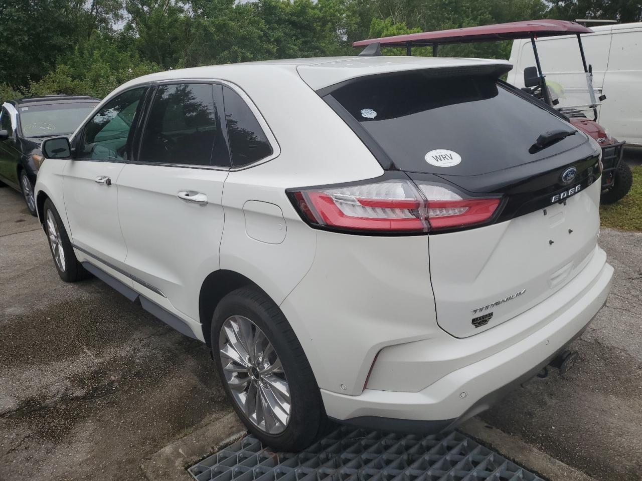 2022 Ford Edge - Image 2