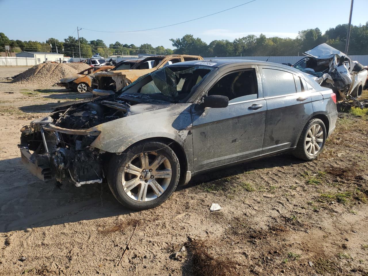 2013 Chrysler 200 Lx for Sale in Shreveport, LA - Burn - Engine