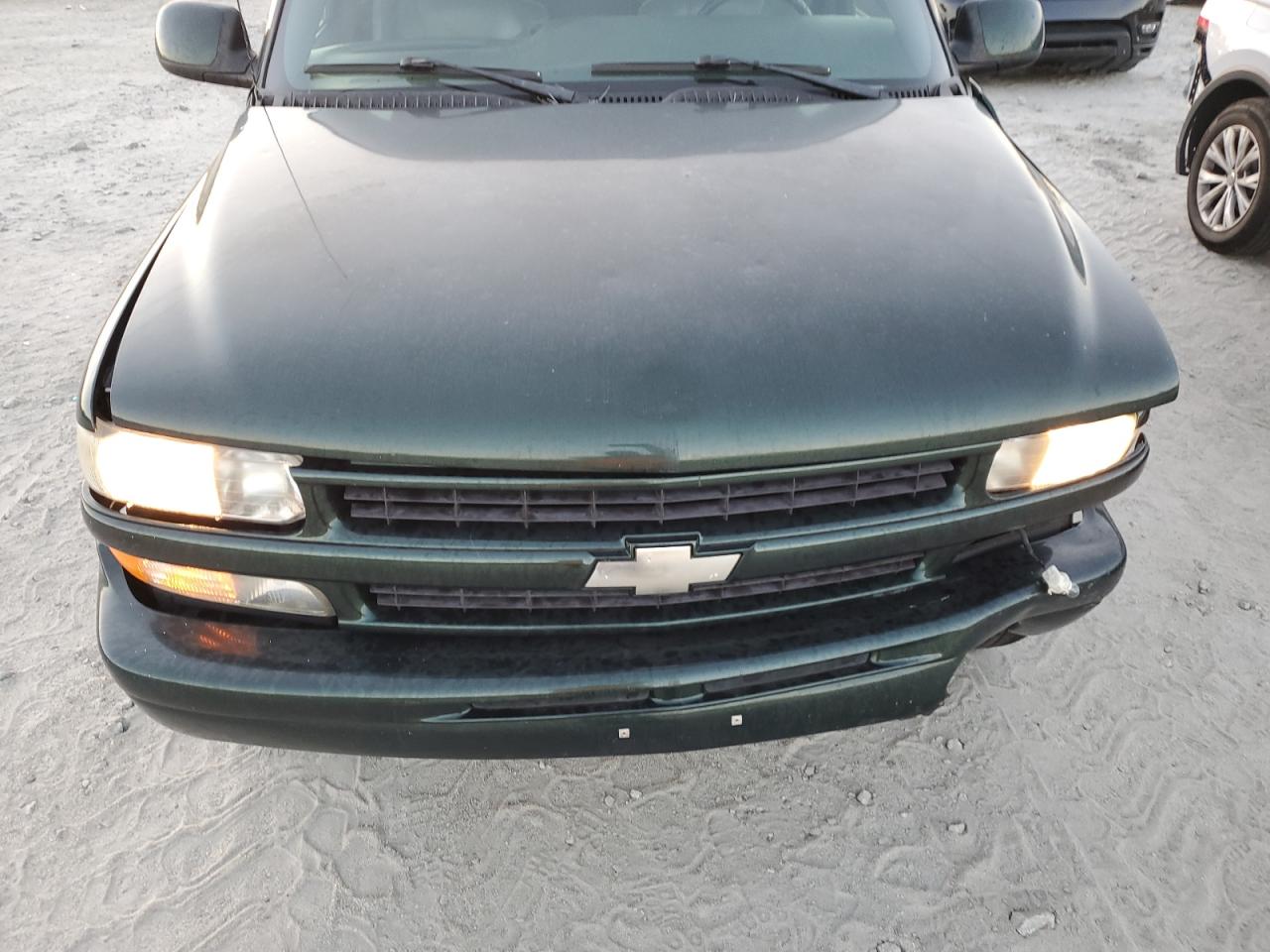 1GNEK13Z62R156856 2002 Chevrolet Tahoe K1500