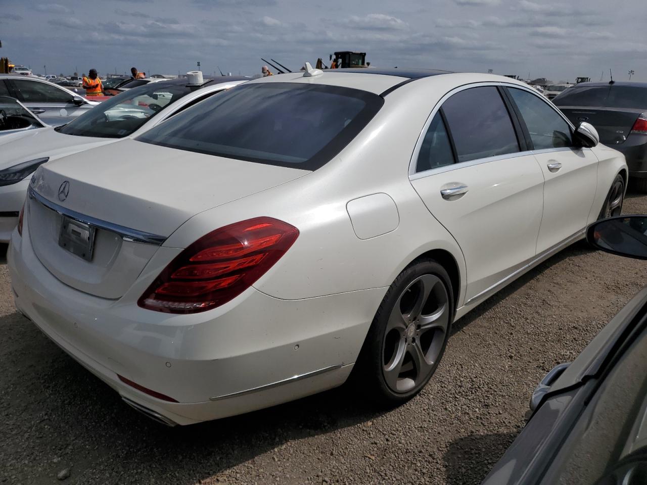 VIN WDDUG8CB9FA076012 2015 MERCEDES-BENZ S-CLASS no.3