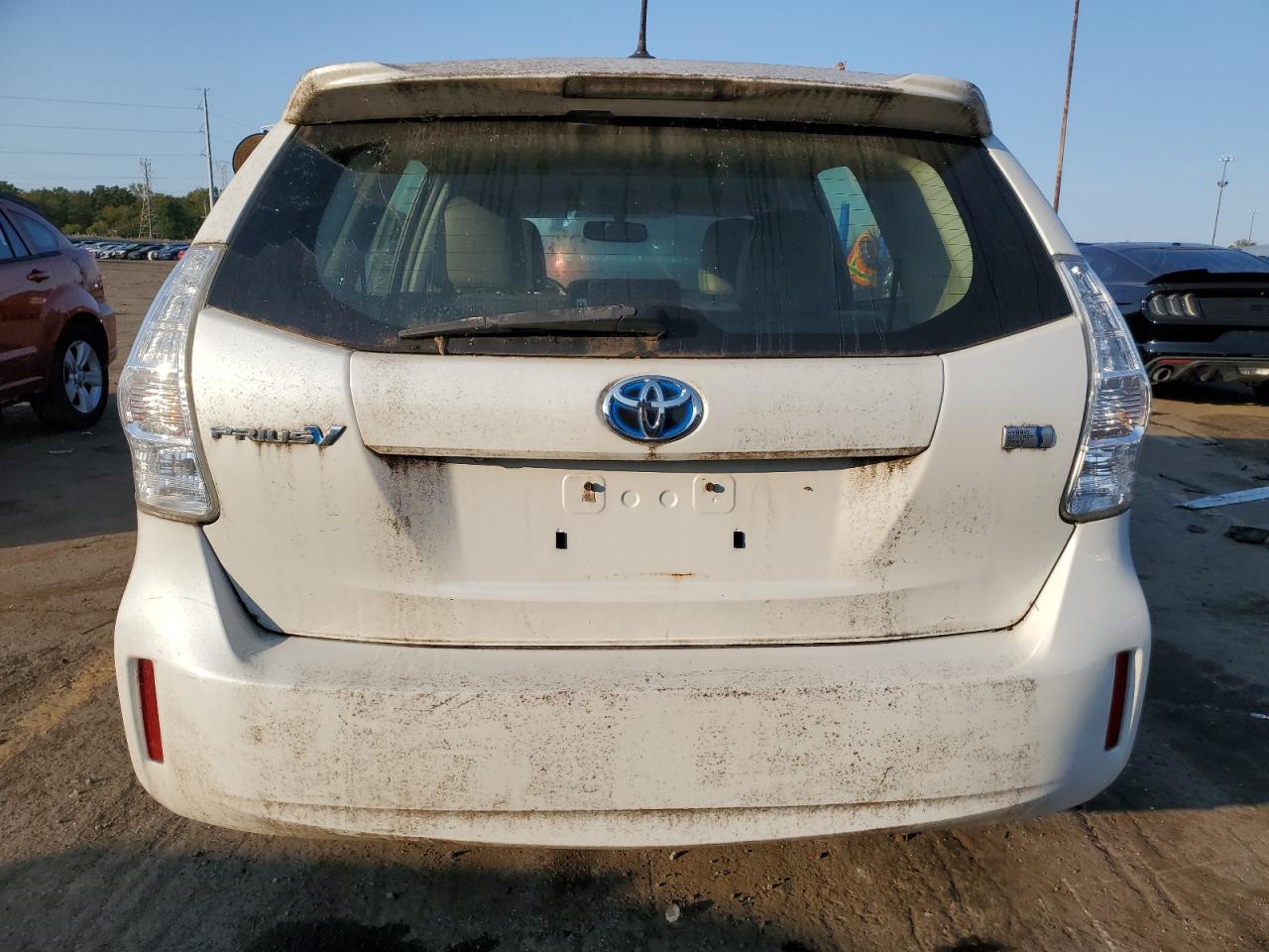 JTDZN3EU6D3229616 2013 Toyota Prius V