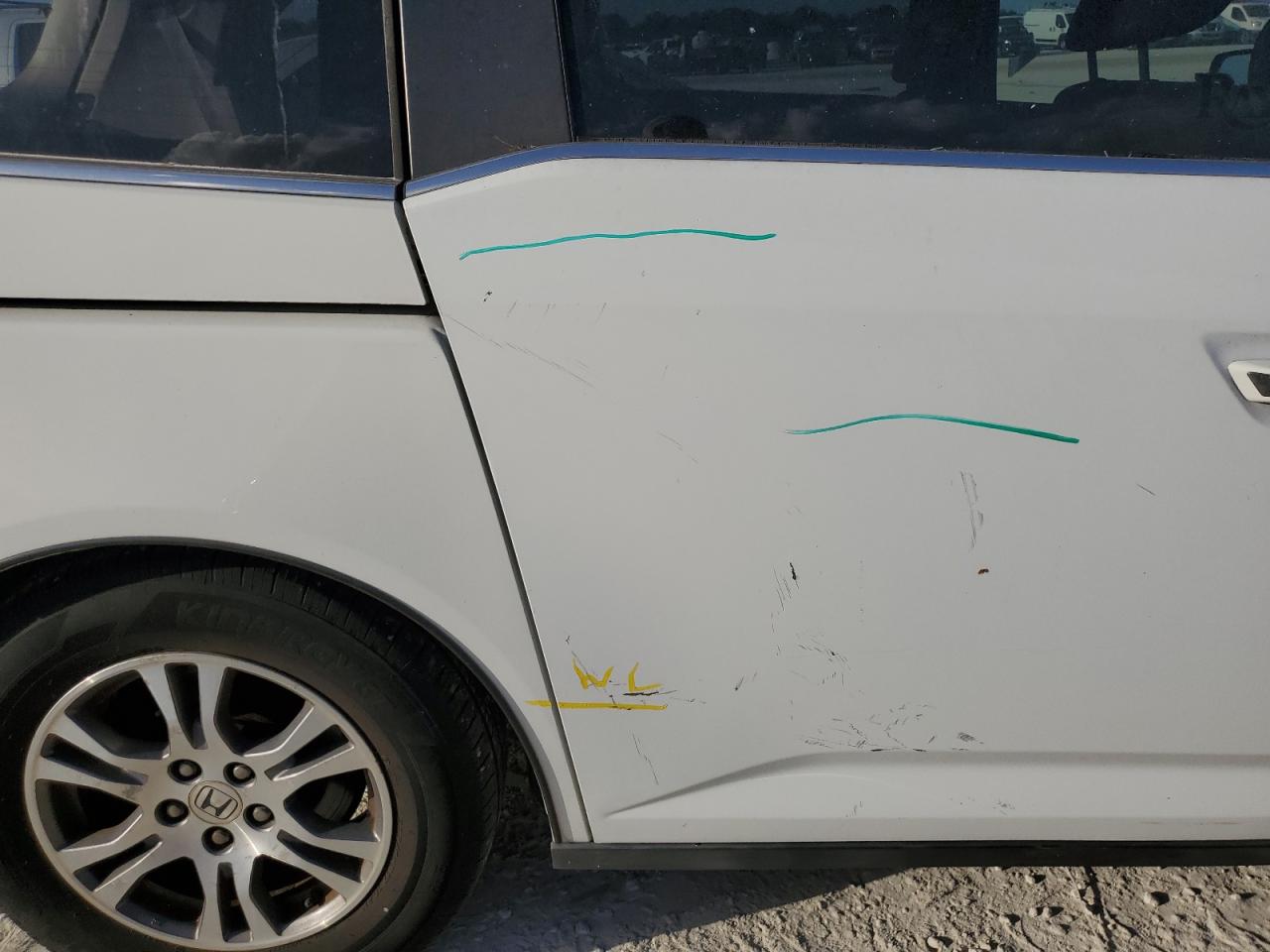 2012 Honda Odyssey - Image 12