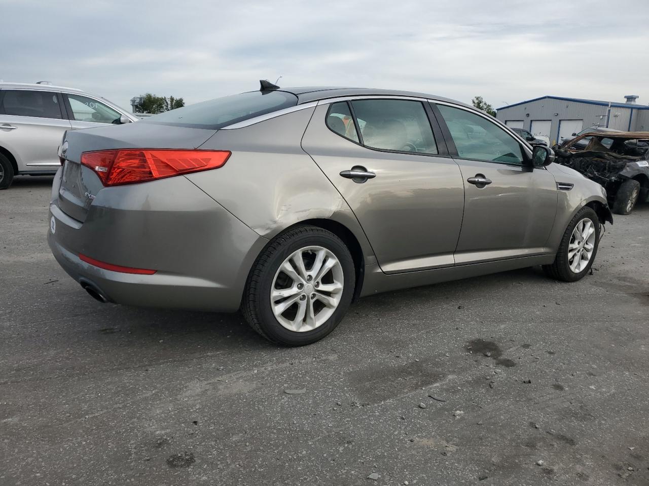 2013 Kia Optima - Image 3
