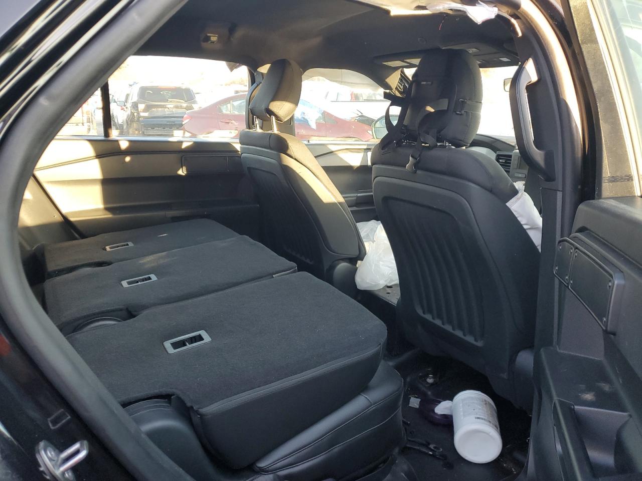 2020 Ford Explorer - Image 11