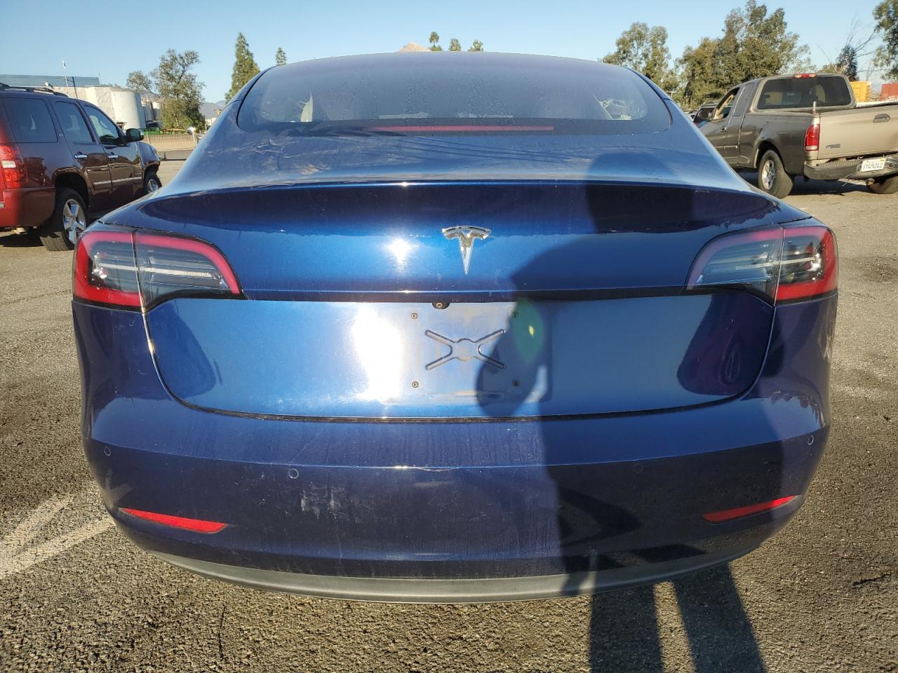 2018 Tesla Model 3 VIN: 5YJ3E1EA6JF009004 Lot: 78324924