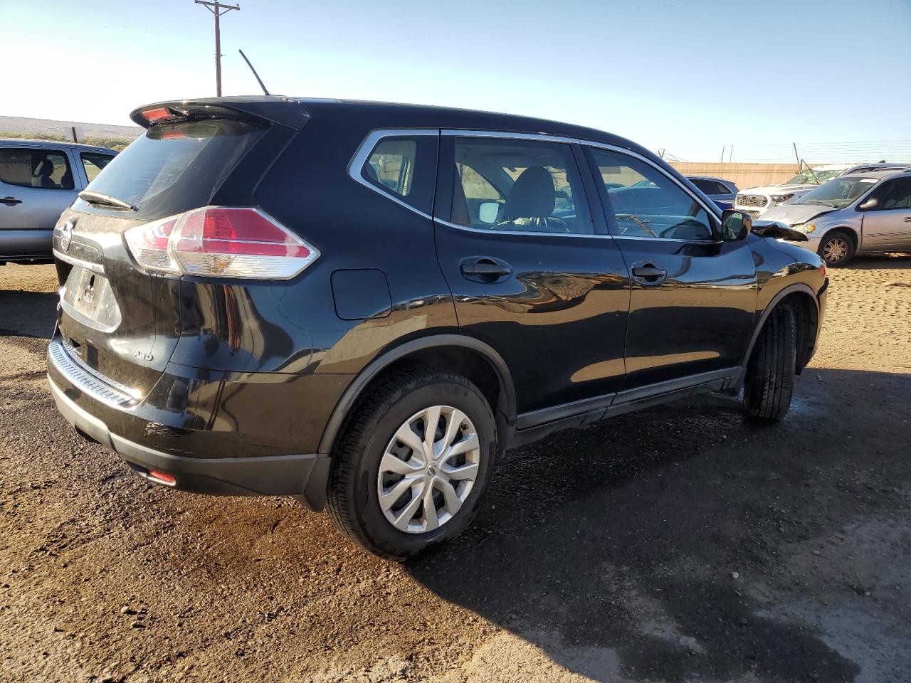 VIN KNMAT2MV4GP620204 2016 NISSAN ROGUE no.3