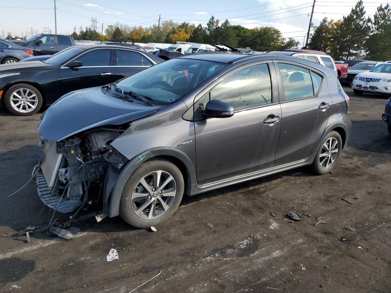 VIN JTDKDTB33J1604174 2018 TOYOTA PRIUS no.1