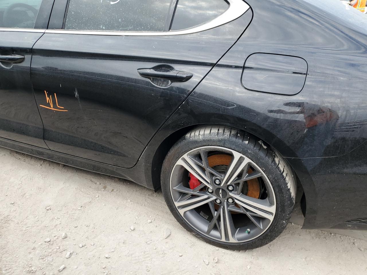 2024 Genesis G70 - Image 12