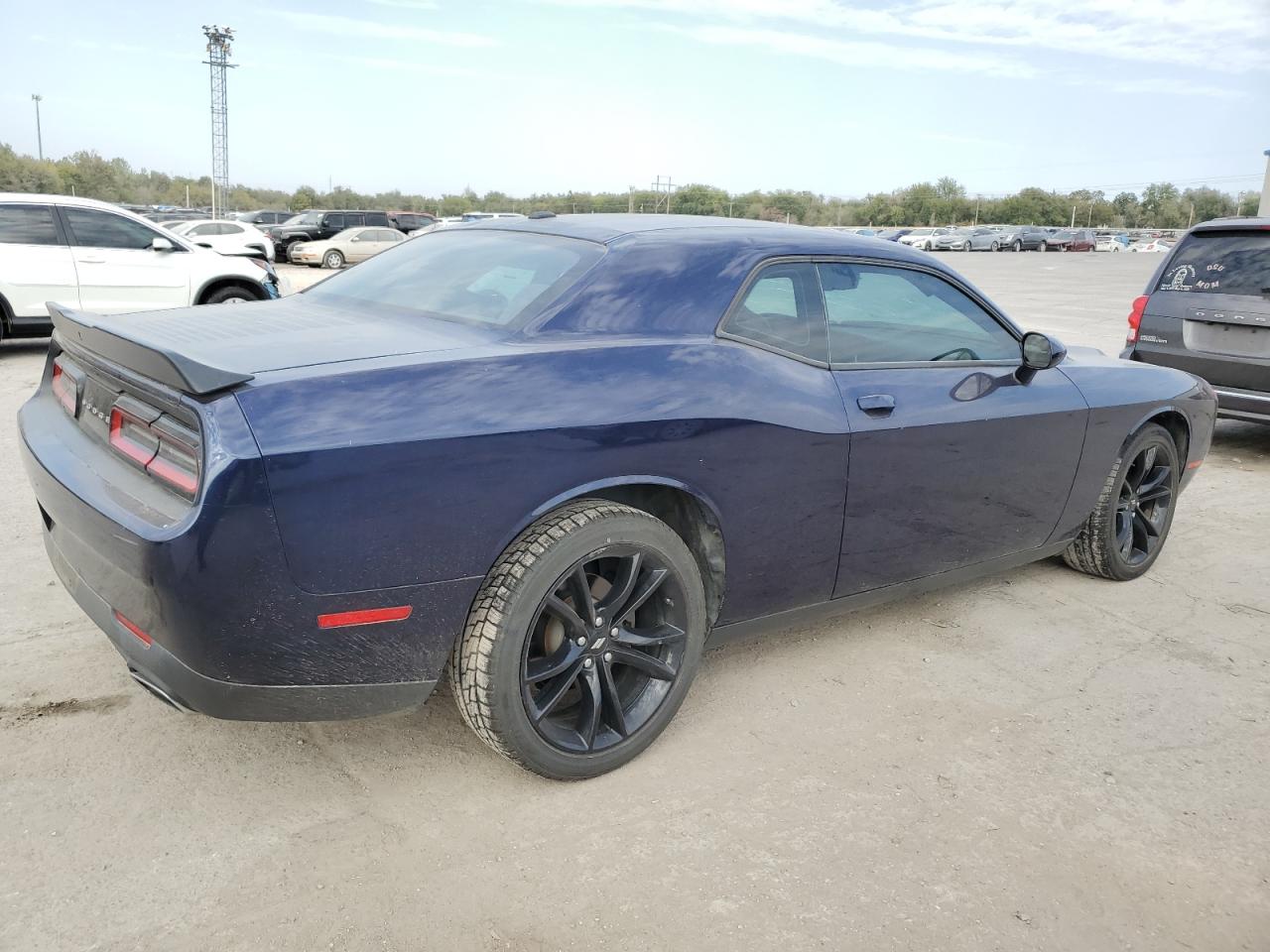 2017 Dodge Challenger Sxt VIN: 2C3CDZAG3HH532226 Lot: 75040074