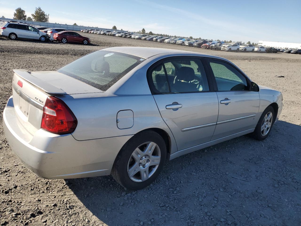 2006 Chevrolet Malibu - Image 3