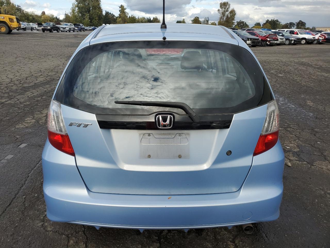 2010 Honda Fit VIN: JHMGE8H2XAC016449 Lot: 77428834