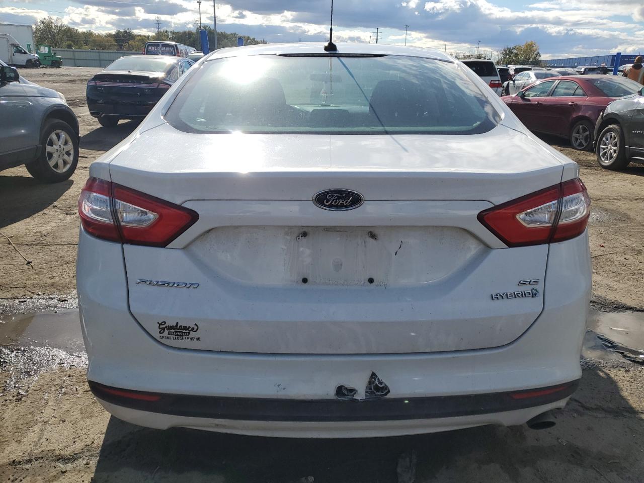 2013 Ford Fusion Se Hybrid VIN: 3FA6P0LU7DR180013 Lot: 74798374