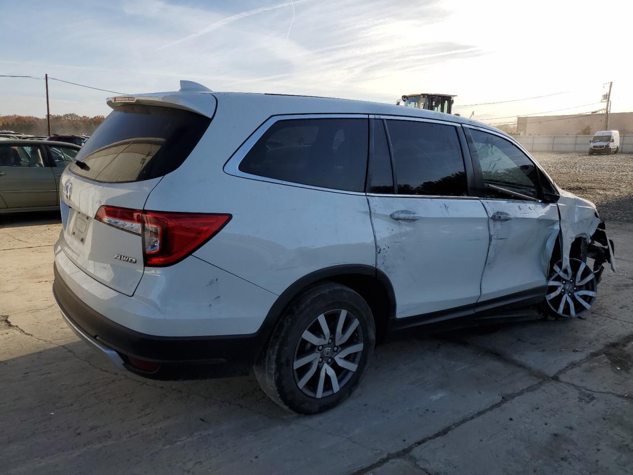 5FNYF6H33KB027894 2019 Honda Pilot Ex