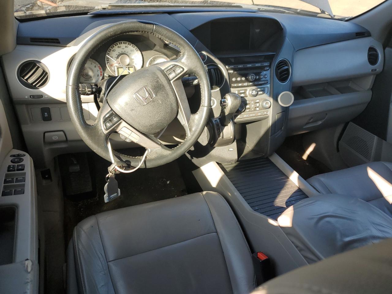 2015 Honda Pilot - Image 8