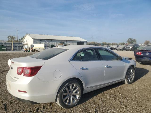  CHEVROLET MALIBU 2015 Белы