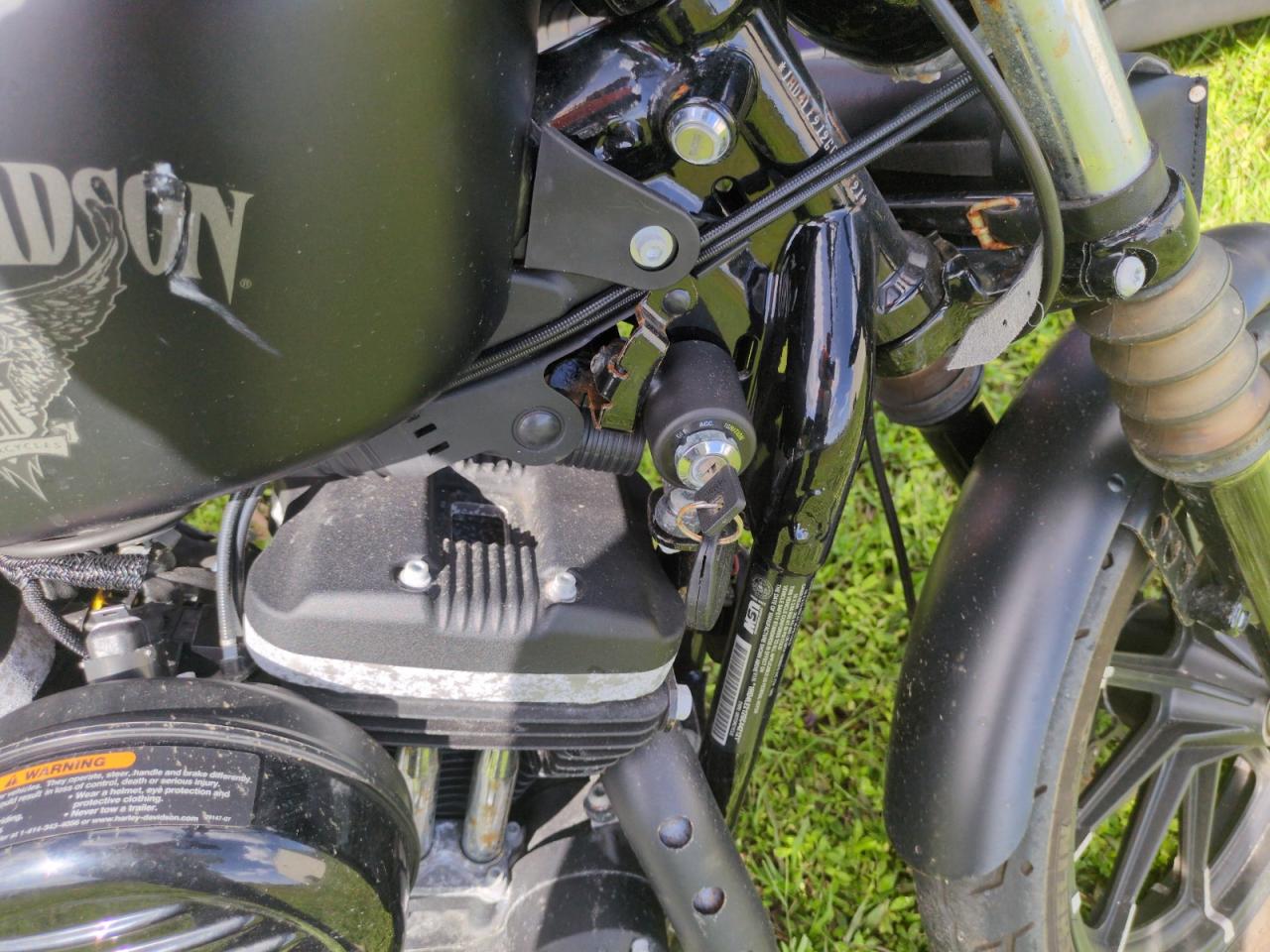 2016 Harley-Davidson Xl883 Iron 883 VIN: 1HD4LE212GC442121 Lot: 75039044