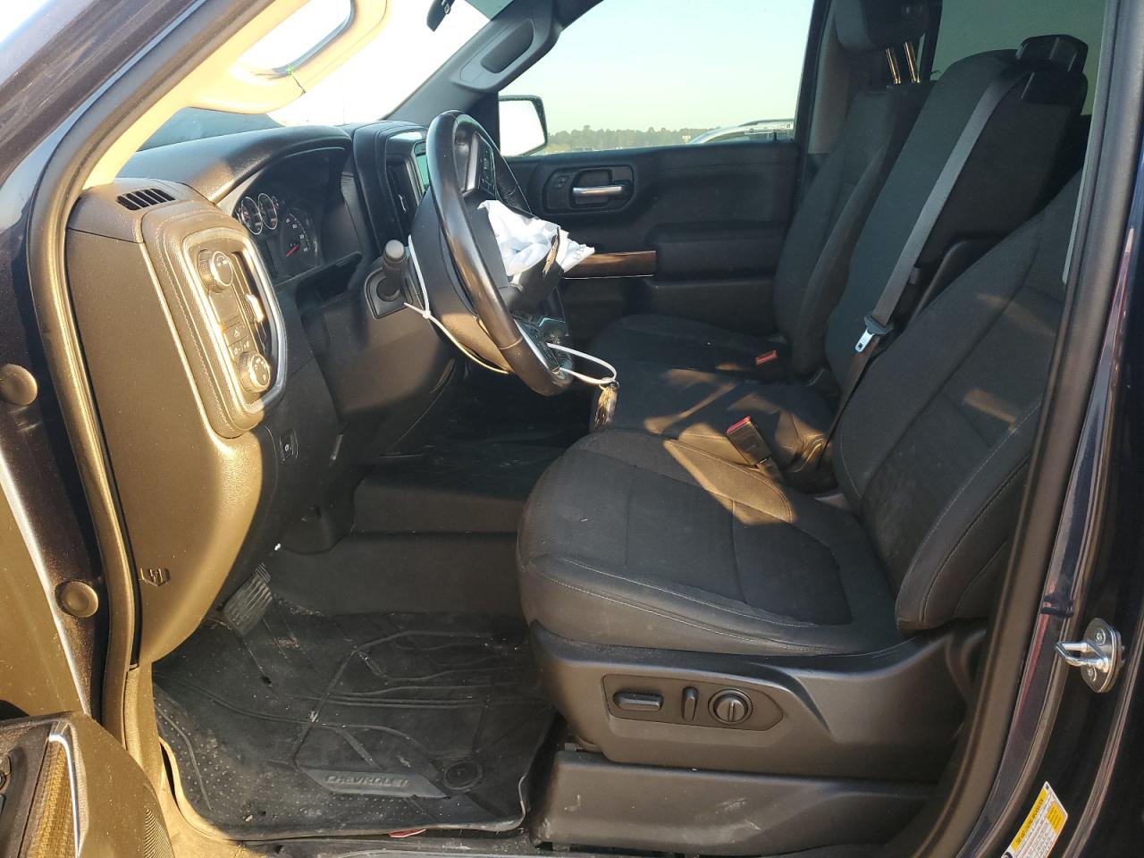 2021 Chevrolet Silverado - Image 7