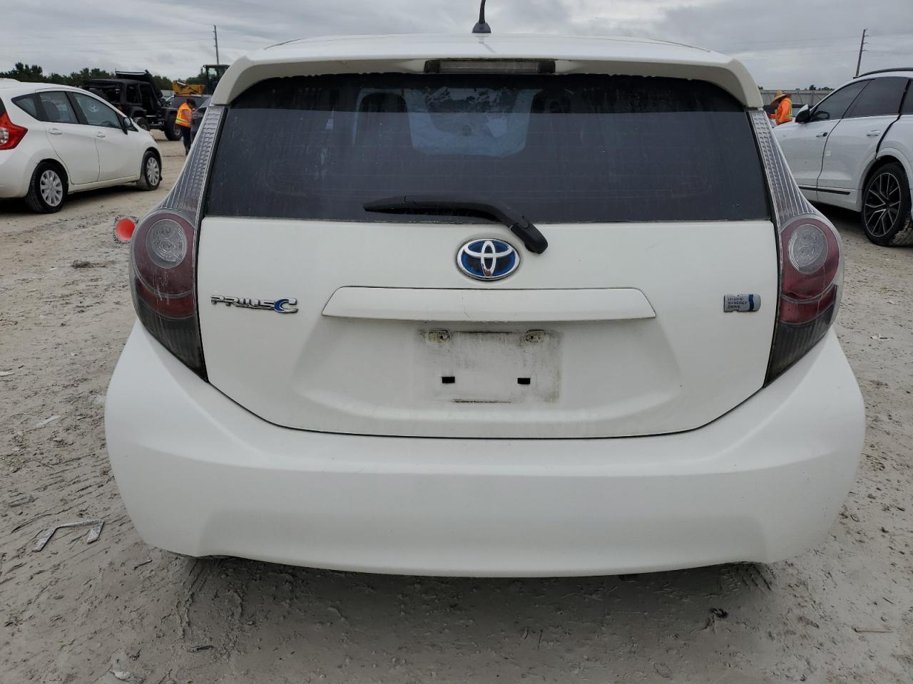 2012 Toyota Prius C VIN: JTDKDTB32C1506305 Lot: 73953954