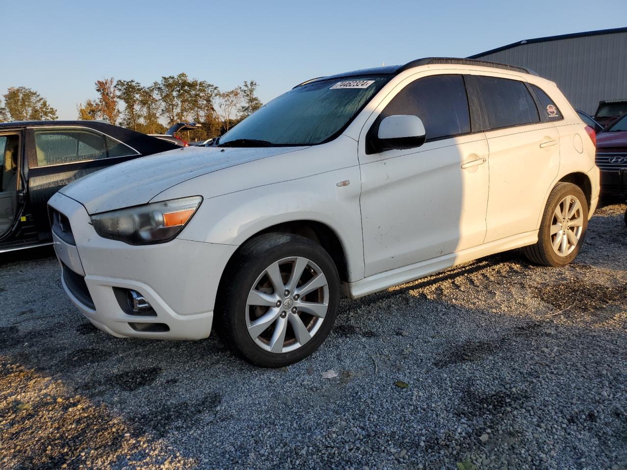 2012 Mitsubishi Outlander - Image 1