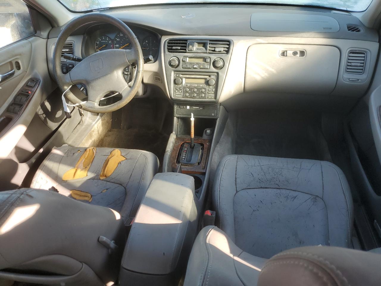 1998 Honda Accord - Image 8