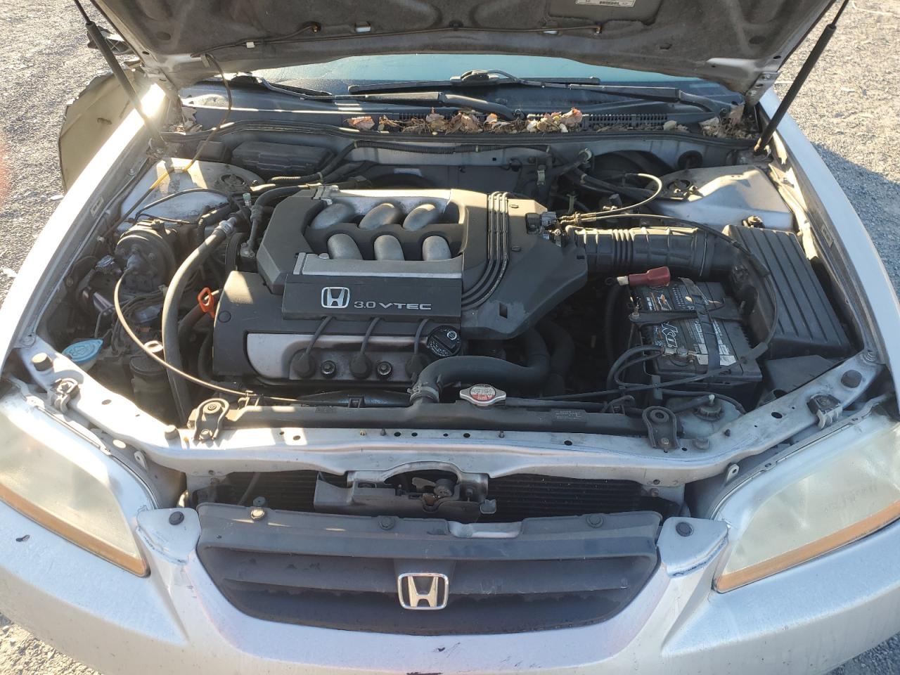 1998 Honda Accord - Image 11
