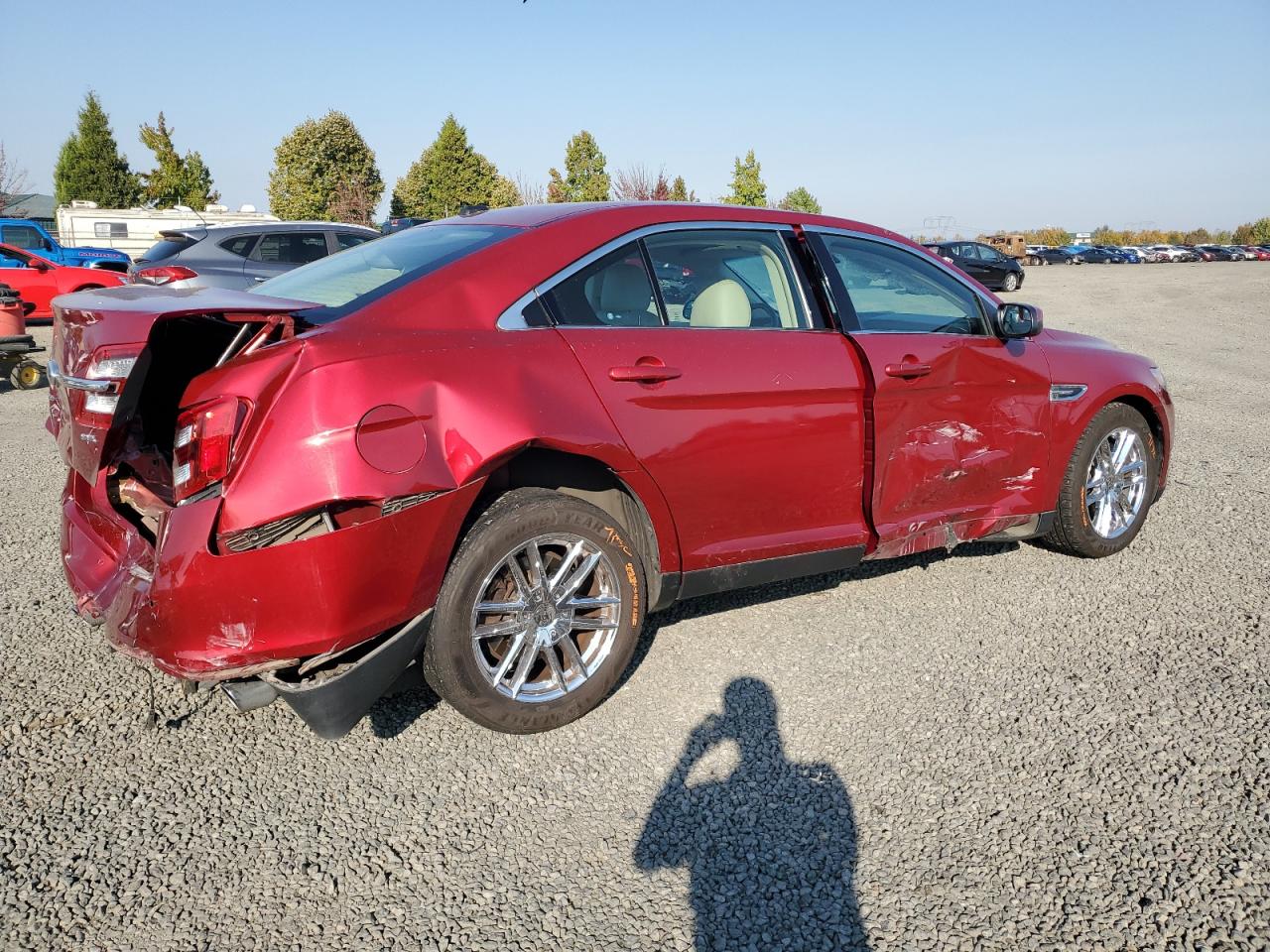 2013 Ford Taurus Sel VIN: 1FAHP2E8XDG235520 Lot: 74841874