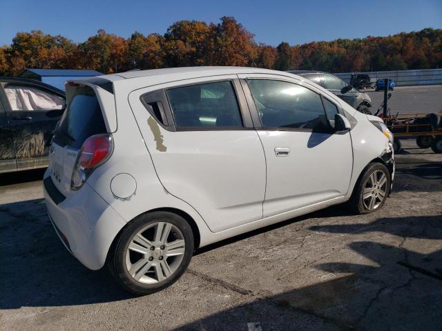 Хетчбеки CHEVROLET SPARK 2013 Білий