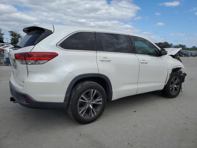  TOYOTA HIGHLANDER 2018 Biały