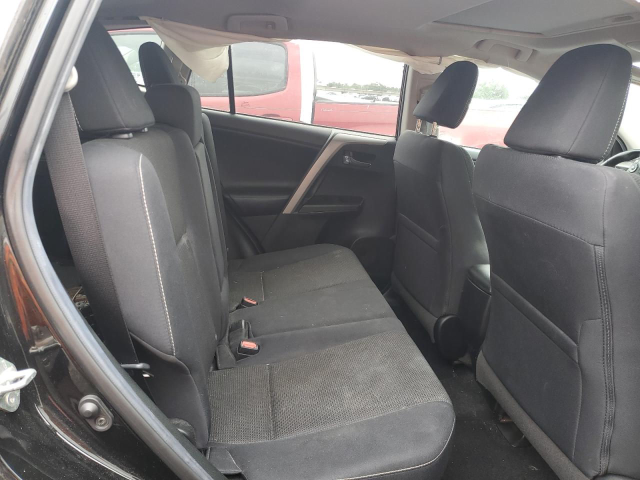 2T3WFREV9JW480960 2018 Toyota Rav4 Adventure