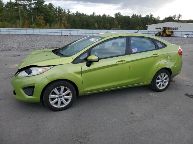  FORD FIESTA 2013 Зелений