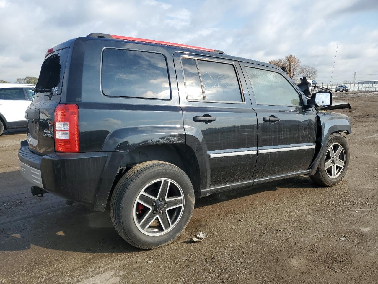 2009 Jeep Liberty (Patriot) - Image 3