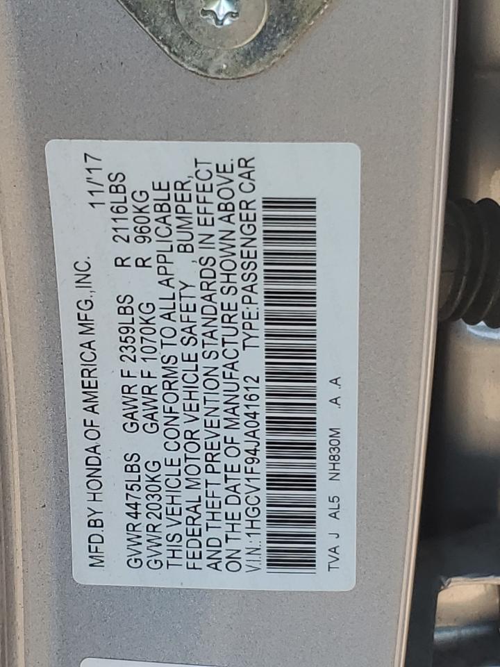 1HGCV1F94JA041612 2018 Honda Accord Touring