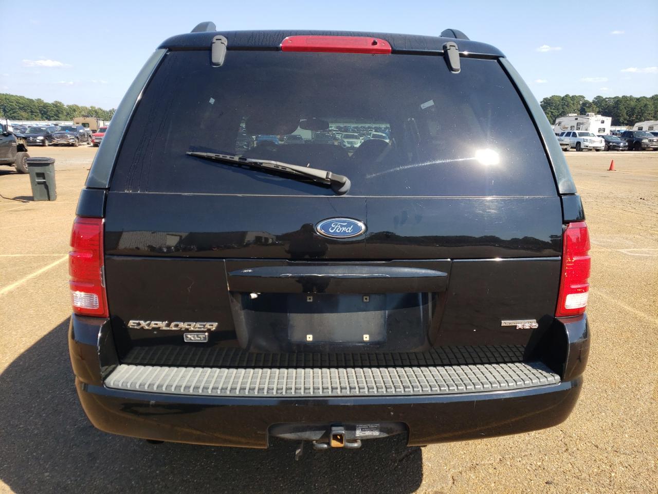 2005 Ford Explorer - Image 6