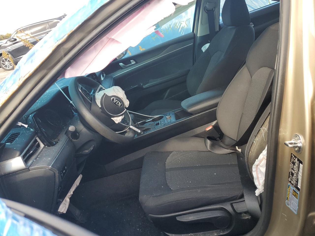 2021 Kia K5 - Image 7