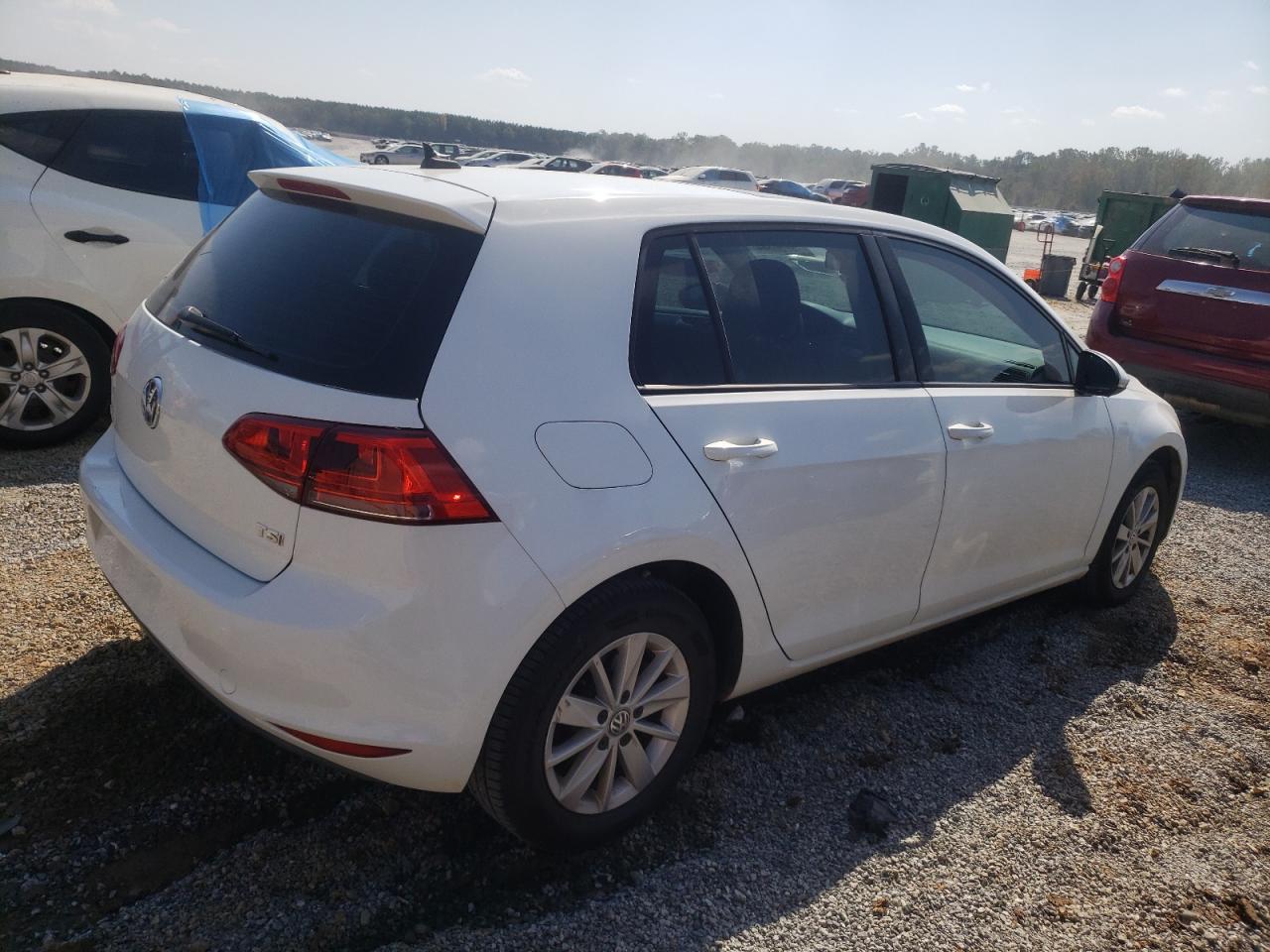 2016 Volkswagen Golf - Image 3