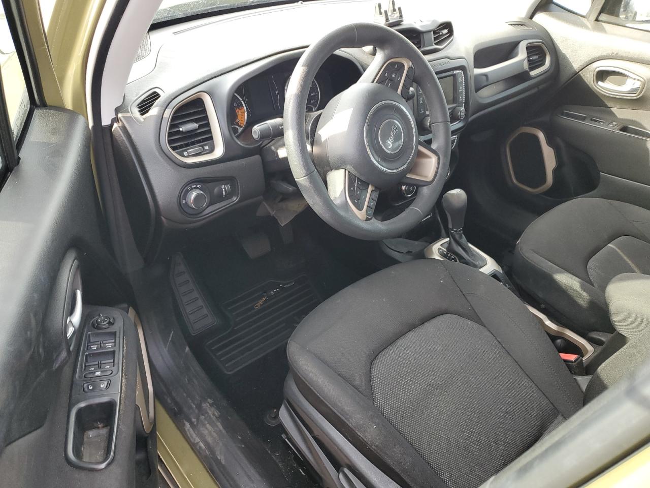 VIN ZACCJAAT5FPC13330 2015 JEEP RENEGADE no.8