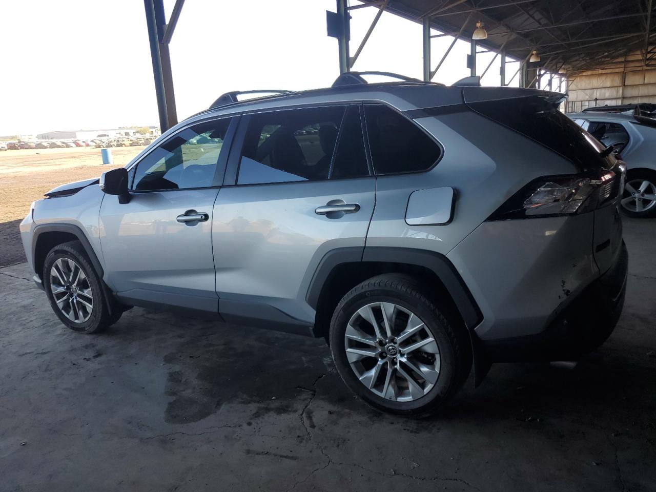 2024 Toyota RAV 4 - Image 2