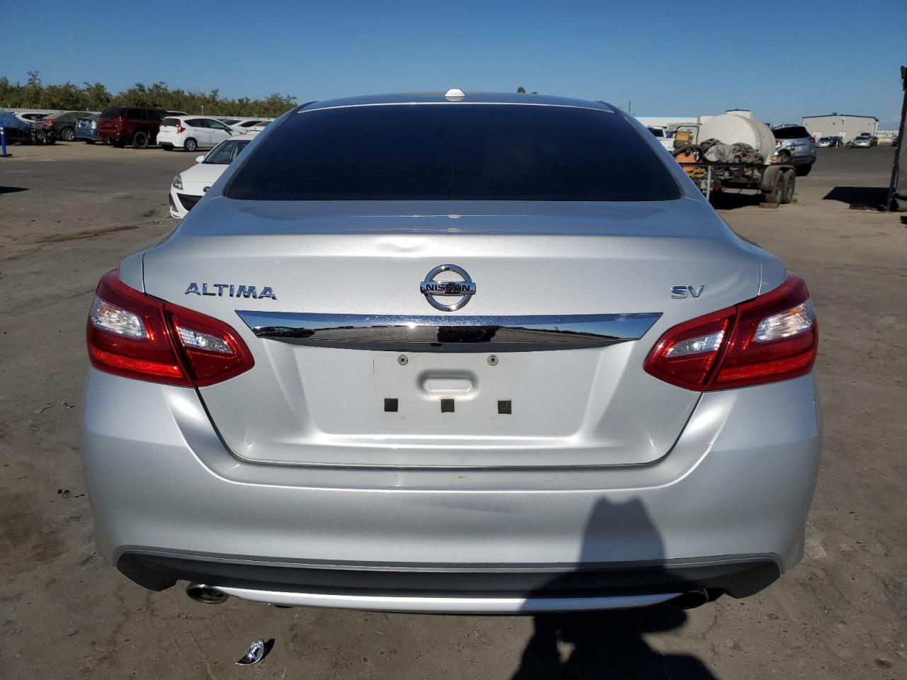2017 Nissan Altima - Image 6
