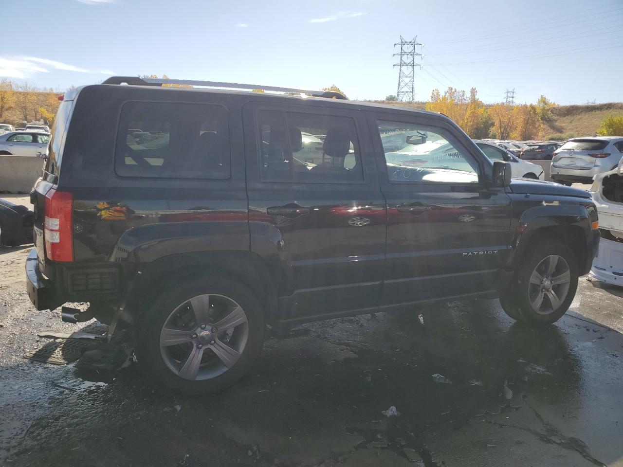 2017 Jeep Liberty (Patriot) - Image 3