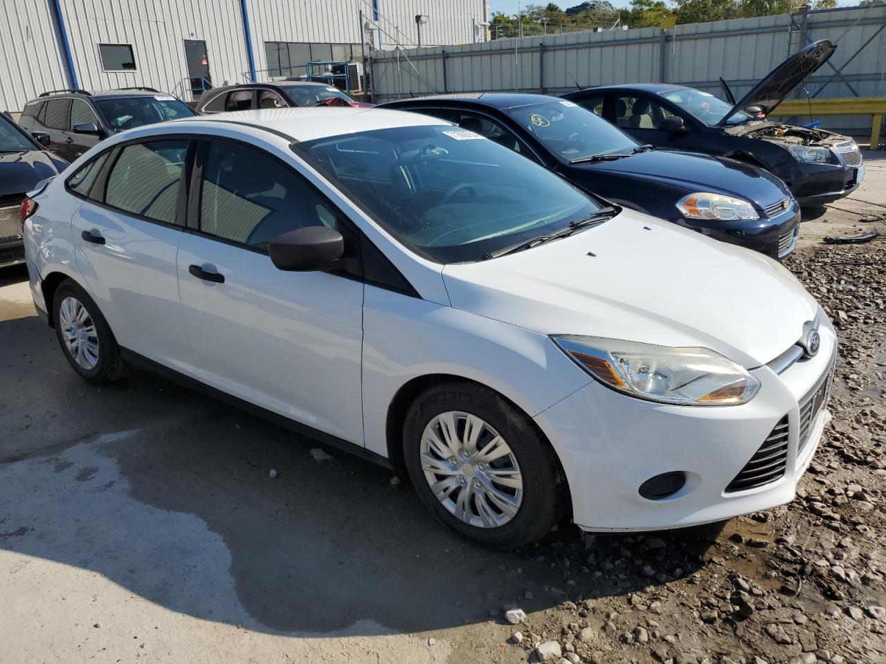 VIN 1FADP3E24EL171029 2014 FORD FOCUS no.4